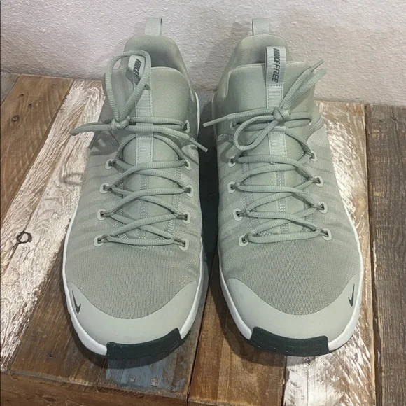 Nike Free Metcon 6 Men’s Sneakers - Picture 6 of 6